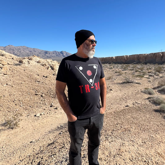 TR-3B Triangle Craft | UFO T-Shirt