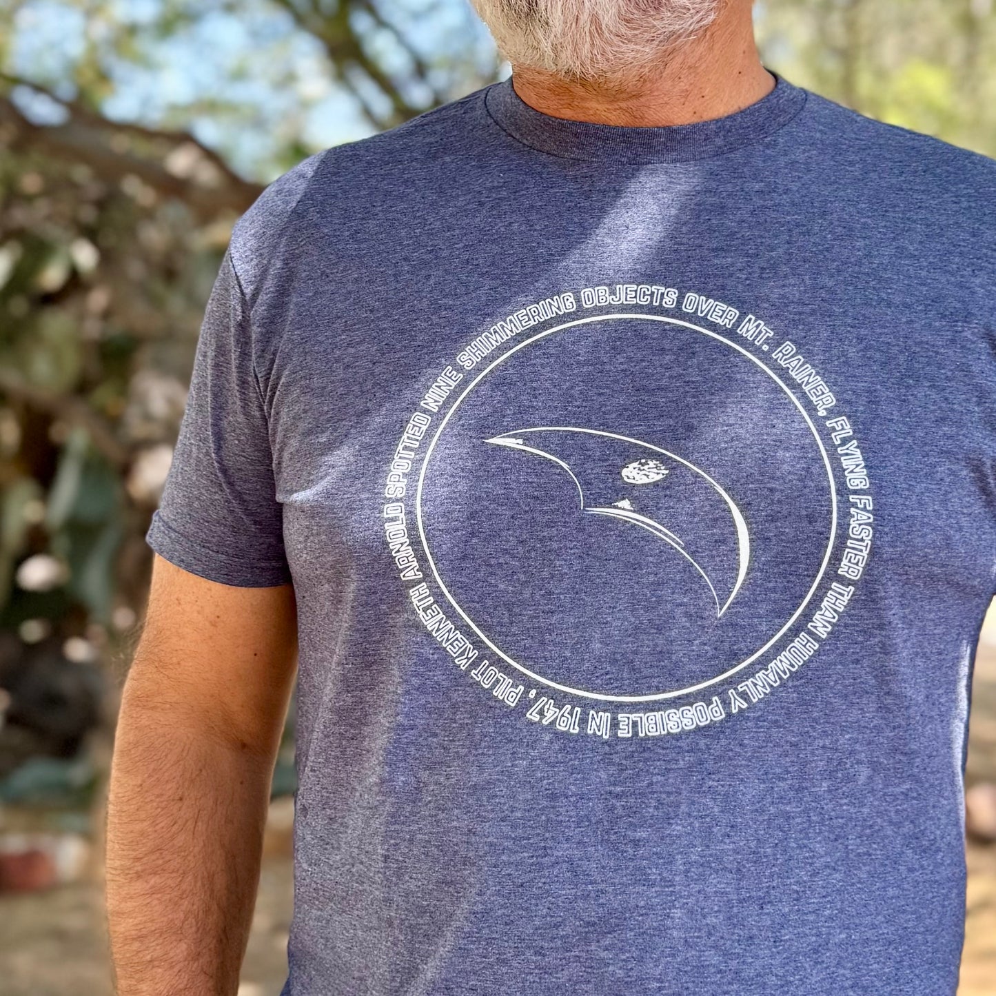 Kenneth Arnold UFO T-Shirt | 1947 Flying Saucers Sighting