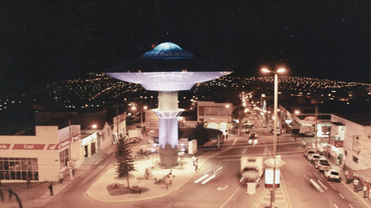 Spaceship Water Tower in Varginha, Brazil Nave Espacial de Varginha