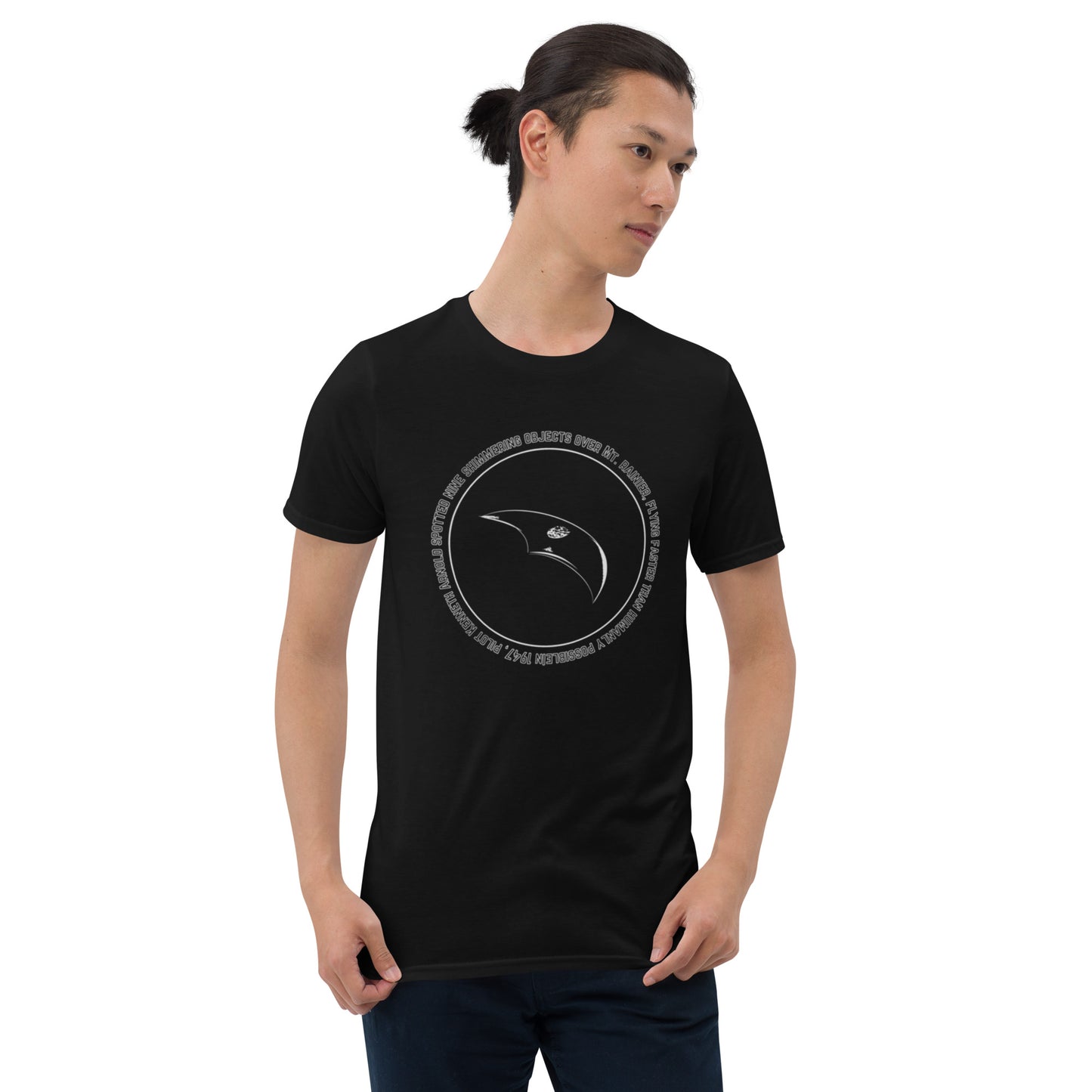 Kenneth Arnold UFO T-Shirt | 1947 Flying Saucers Sighting