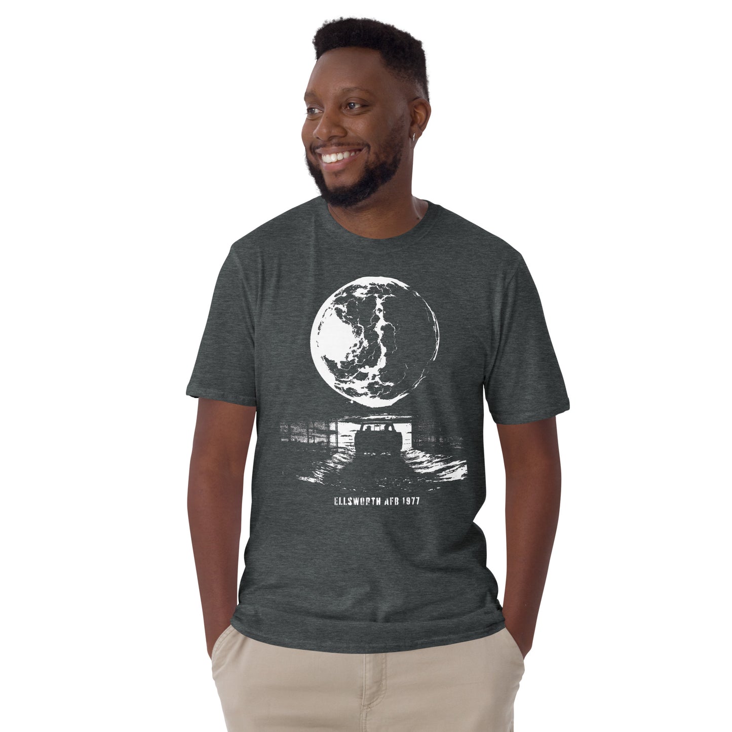 Mario Woods | Giant Orb UFO T-shirt